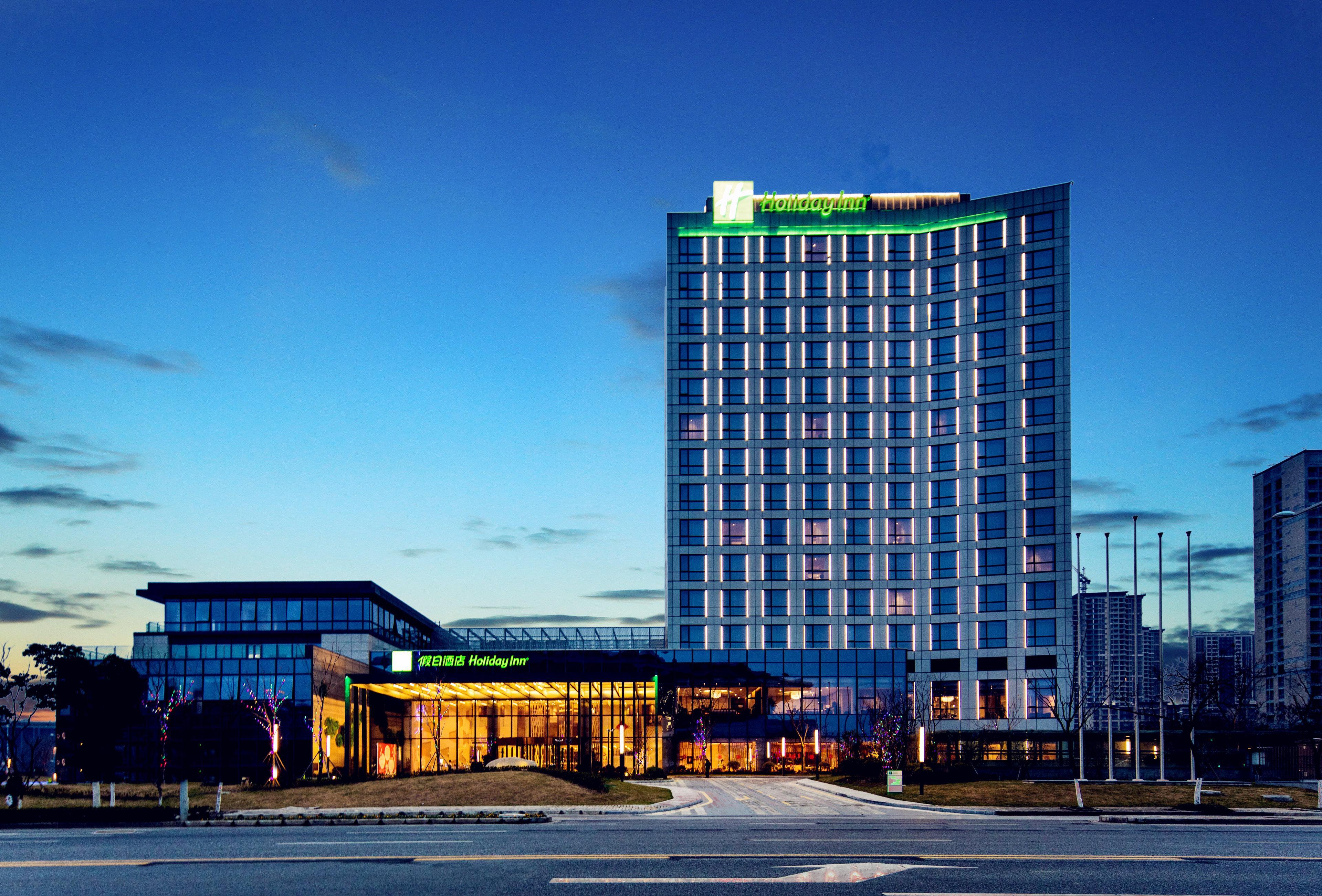 Holiday Inn Wuxi Taihu New City By Ihg ภายนอก รูปภาพ